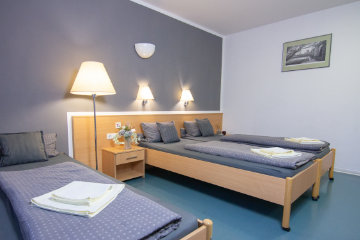 Zimmer: Dreibettzimmer Schlafbereich